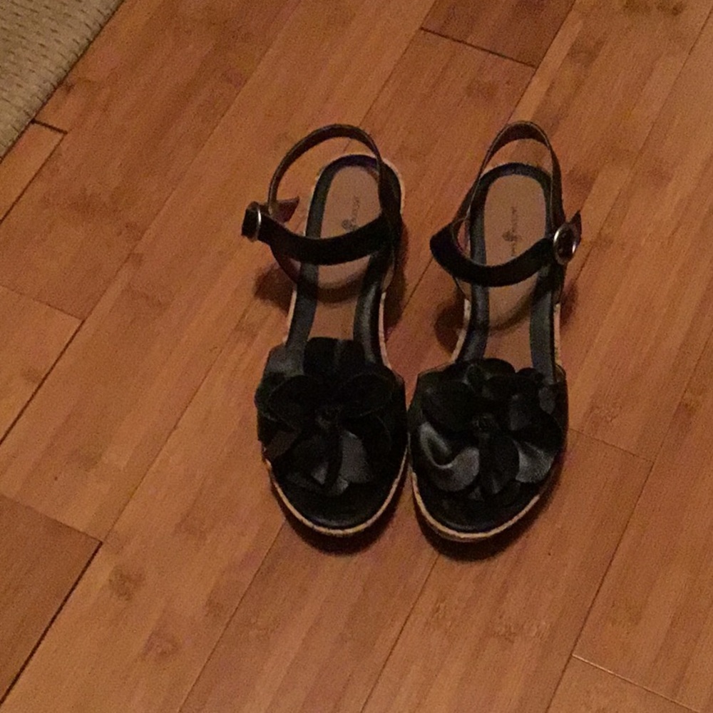 Women’s Shoes